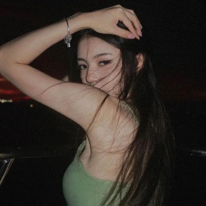 龙月